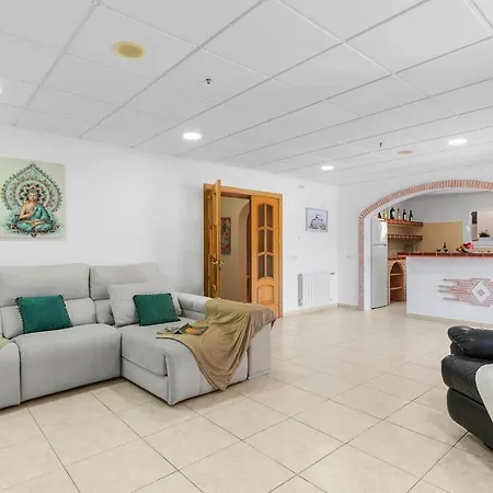 Villa Karan - Plusholidays *